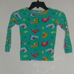 Cat & Jack Llama Print Pajama Shirt Size 5T (CL)